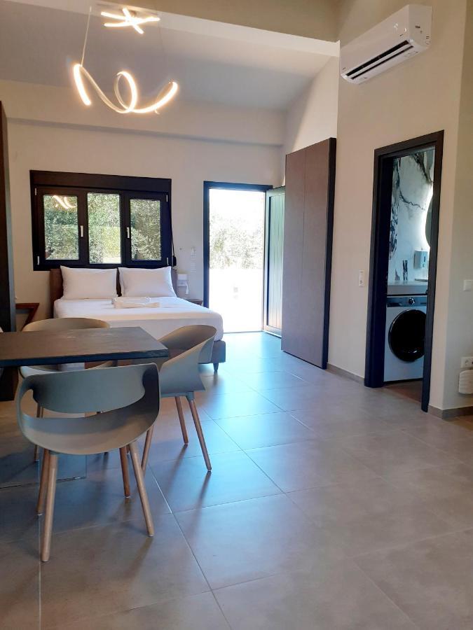 The Zen Point Detox Suites Marathopoli Exterior photo